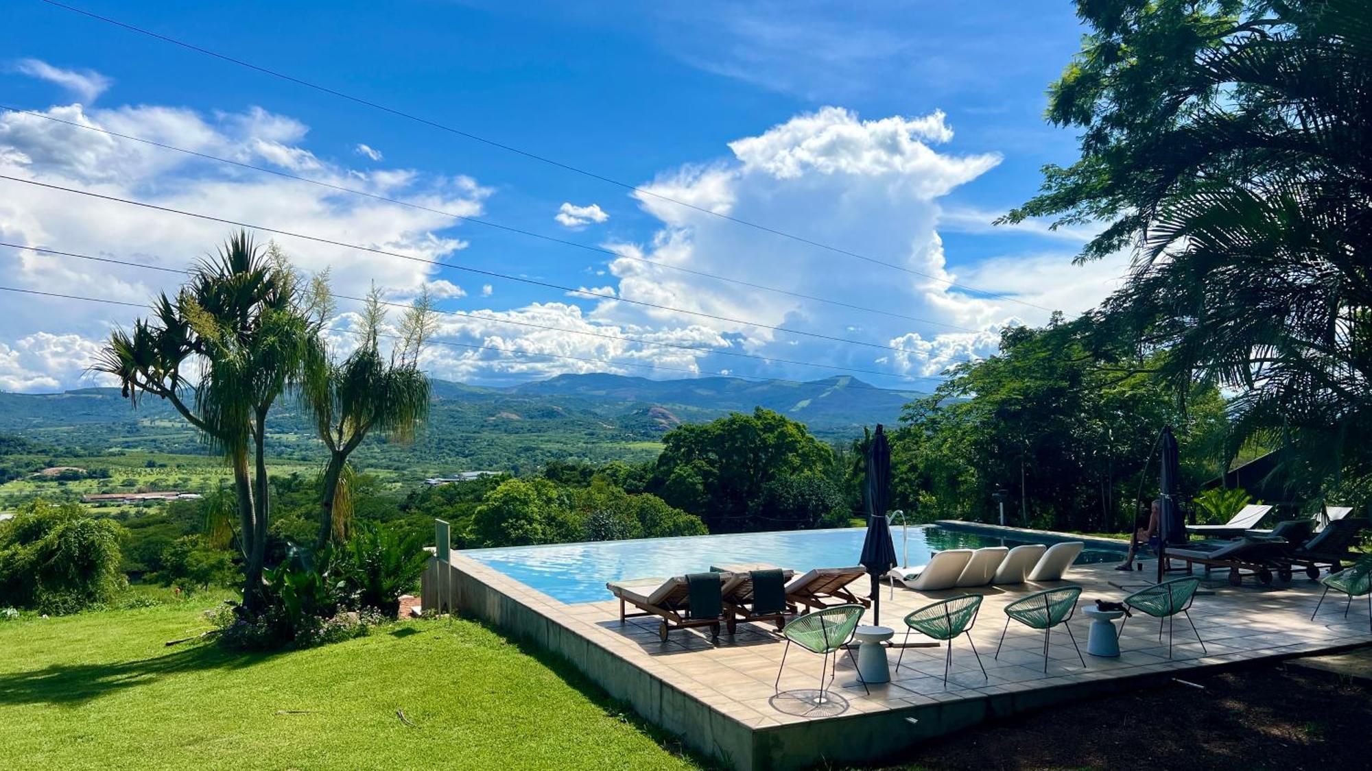 Loerieroep Estate - Mountainview Selfcatering Accommodation Nelspruit Mbombela Bagian luar foto