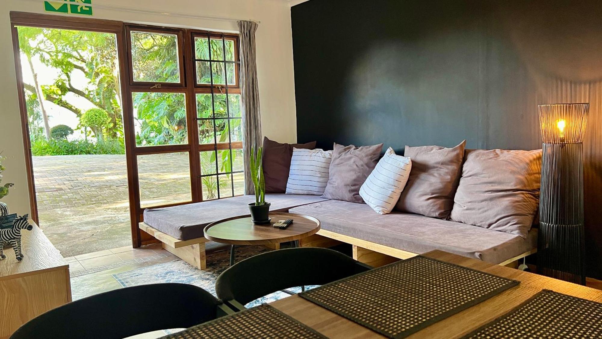 Loerieroep Estate - Mountainview Selfcatering Accommodation Nelspruit Mbombela Bagian luar foto